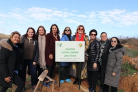 bilecik-haber_kagider-kocaeli-de-2-bin-fidani-toprakla-bulusturdu-52408.jpg
