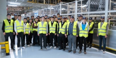 bilecik-haber_karamursel-de-lise-ogrencileri-hyundai-fabrikasini-gezdi-53126.jpg