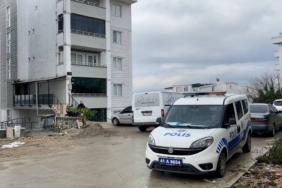 bilecik-haber_karisi-tarafindan-bicaklanan-kisi-hastaneye-kaldirildi-50671.jpg