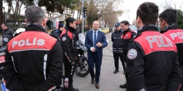 bilecik-haber_kirklareli-nde-arac-trafigine-kapali-caddelerde-denetim-yapildi-50395.jpg