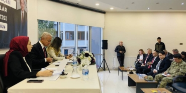 bilecik-haber_kirklareli-valisi-turan-demirkoy-ilcesinde-muhtarlarla-bir-araya-geldi-51470.jpg