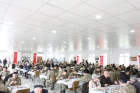 bilecik-haber_kirklareli-valisi-turan-sehit-aileleri-ve-gazilerle-bir-araya-geldi-52500.jpg