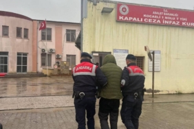 bilecik-haber_kocaeli-de-16-yil-kesinlesmis-hapis-cezasiyla-aranan-hukumlu-yakalandi-53123.jpg