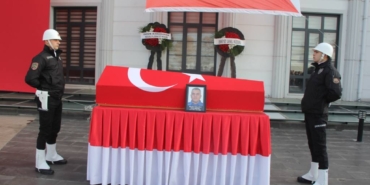 bilecik-haber_kocaeli-de-kalp-yetmezliginden-hayatini-kaybeden-polis-memuru-icin-toren-duzenlendi-48649.jpg