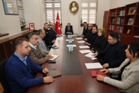 bilecik-haber_kocaeli-valisi-aktas-dogal-gaz-kaynakli-patlamayla-ilgili-kriz-merkezini-topladi-53361.jpg
