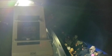bilecik-haber_kuzey-ege-de-duzenlenen-operasyonlarda-63-duzensiz-gocmen-karaya-cikarildi-48673.jpg