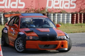 bilecik-haber_ozge-kilci-bag-driftte-podyuma-cikan-ilk-kadin-pilot-olmanin-gururunu-yasiyor-49946.jpg
