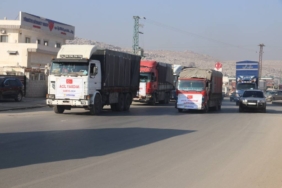 bilecik-haber_sadakatasi-derneginden-suriye-ye-7-tir-insani-yardim-malzemesi-51582.jpg