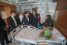 bilecik-haber_saglik-bakani-memisoglu-balikesir-de-aciklamalarda-bulundu-52390.jpg