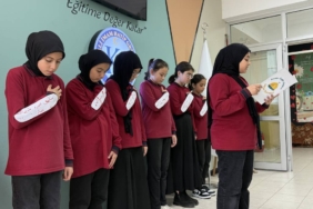 bilecik-haber_sakarya-da-ogrenciler-gazzeli-akranlarina-destek-etkinligi-duzenledi-48592.jpg
