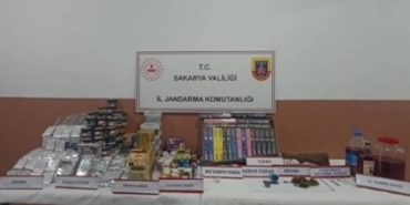 bilecik-haber_sakarya-da-uyusturucu-operasyonunda-2-zanli-yakalandi-48268.jpg