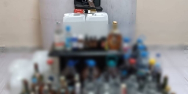 bilecik-haber_tekirdag-da-168-litre-sahte-icki-ve-55-litre-etil-alkol-ele-gecirildi-48714.jpg