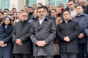 bilecik-haber_tekirdag-da-belediye-meclis-uyesini-oldurdugu-iddia-edilen-saniklar-hakim-karsisinda-49993.jpg