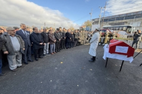 bilecik-haber_tekirdag-da-kibris-gazisi-son-yolculuguna-ugurlandi-49594.jpg