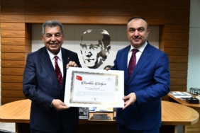 bilecik-haber_tekirdag-valisi-soyturk-cerkezkoy-osb-yonetim-kurulu-baskani-sozdinler-i-ziyaret-etti-50368.jpg