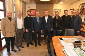 bilecik-haber_turkiye-yelken-federasyonu-tekirdag-temsilcisi-uzel-den-baskan-nallar-a-ziyaret-50385.jpg