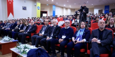 bilecik-haber_yapay-zekanin-olasi-fayda-ve-zararlari-trakya-universitesi-ndeki-calistayda-ele-alindi-49601.jpg