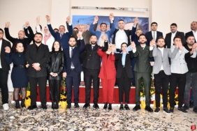 YÖNETİMDE KİMLER YER ALDI?