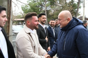 bilecik-haber_ak-parti-canakkale-milletvekili-gider-ilce-genclik-kongrelerine-katildi-54010.jpg