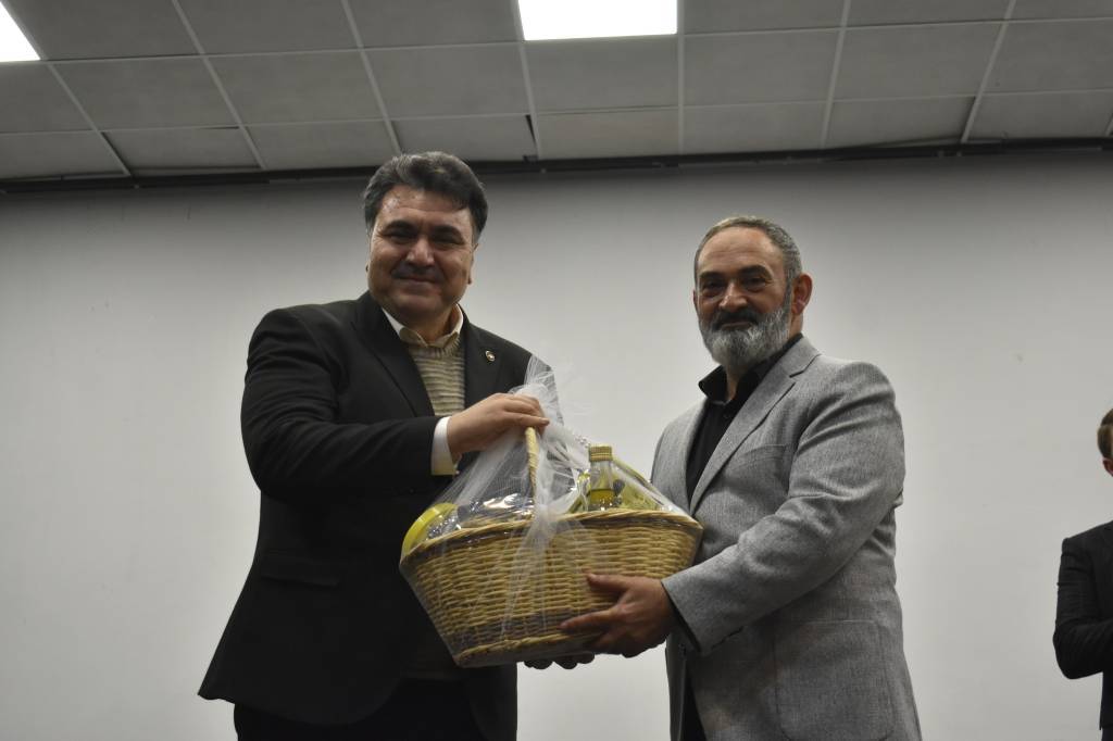 bilecik-haber_balikesir-de-vuslat-bulusmalari-konferansi-gerceklestirildi-55412.jpg