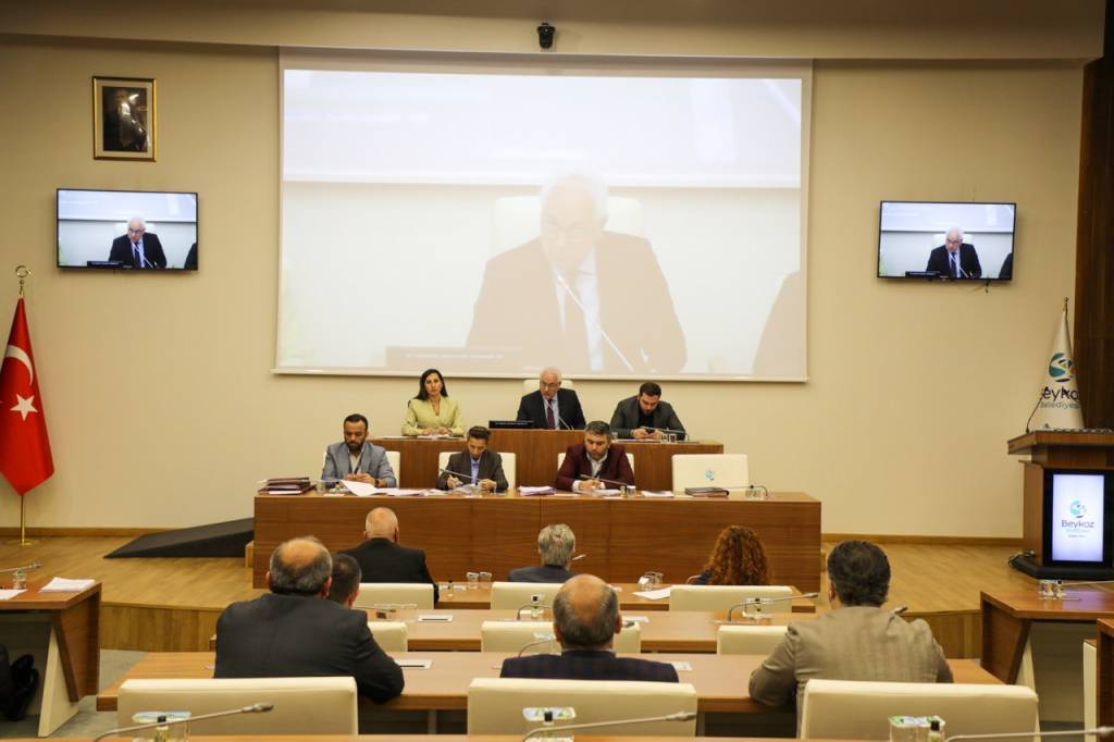 bilecik-haber_beykoz-belediye-meclisinde-rusvet-iddialarina-iliskin-sorusturma-konusuldu-55006.jpg