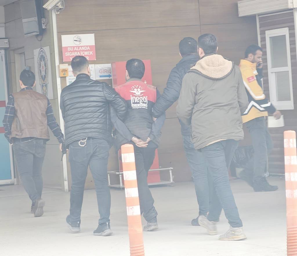 bilecik-haber_bursa-da-karsiliksiz-cek-sucundan-20-yil-hapis-cezasi-bulunan-hukumlu-yakalandi-55174.jpg