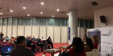 bilecik-haber_bursa-uluslararasi-fotograf-festivali-sanatseverlerden-ilgi-goruyor-54353.jpg
