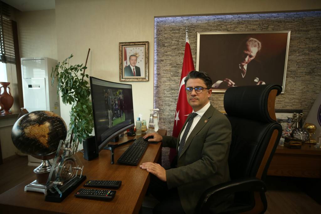 bilecik-haber_comu-rektoru-prof-dr-erenoglu-aa-nin-yilin-kareleri-oylamasina-katildi-56181.jpg