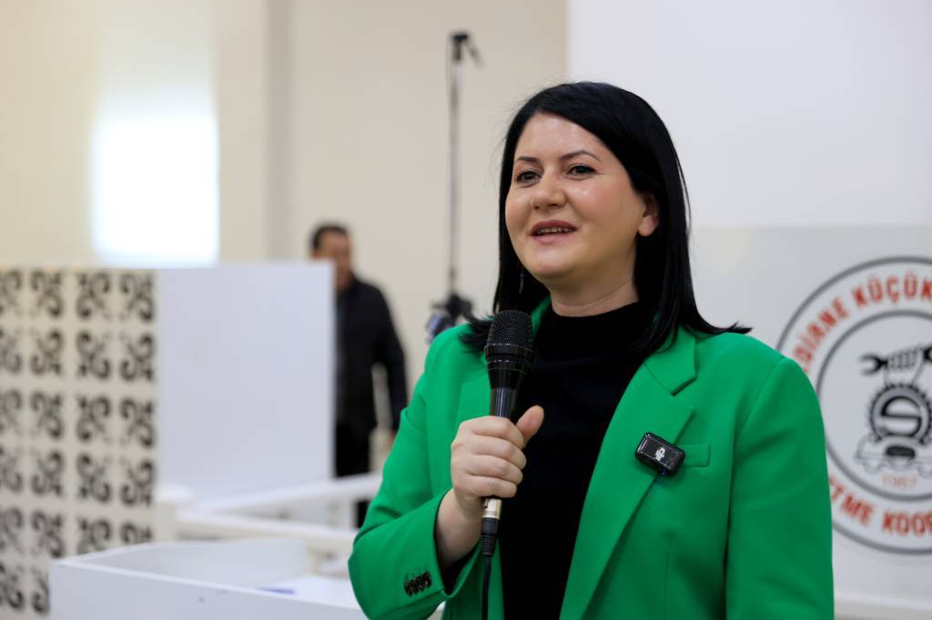 bilecik-haber_edirne-belediye-baskani-akin-sanayi-esnafiyla-bulustu-57845.jpg