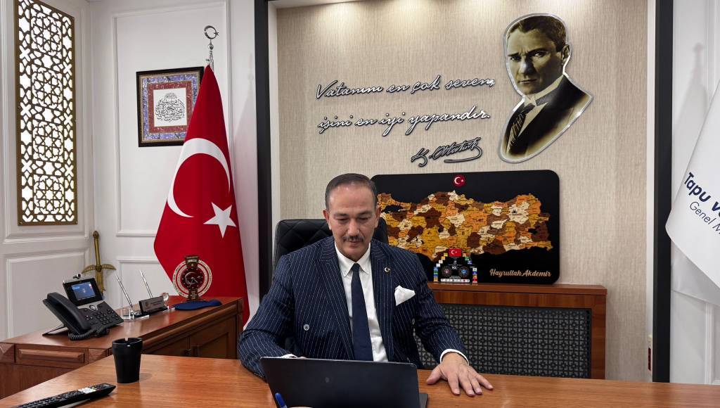 bilecik-haber_edirne-de-kurum-mudurleri-aa-nin-yilin-kareleri-oylamasina-katildi-56409.jpg