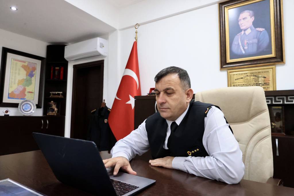 bilecik-haber_edirne-jandarma-komutani-ermis-aa-nin-yilin-kareleri-oylamasina-katildi-55465.jpg