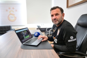 bilecik-haber_galatasaray-teknik-direktoru-okan-buruk-aa-nin-yilin-kareleri-oylamasina-katildi-54350.jpg