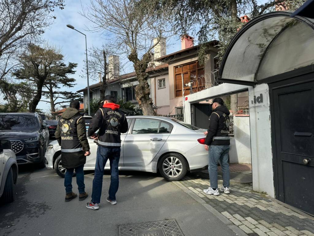 bilecik-haber_gozaltina-alinan-menajer-ayse-barim-in-is-yerinde-yapilan-incelemeler-tamamlandi-57218.jpg