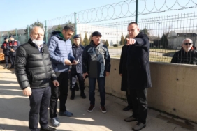 bilecik-haber_guncelleme-kirklareli-nde-oyuncak-fabrikasinda-cikan-yangina-mudahale-suruyor-53548.jpg