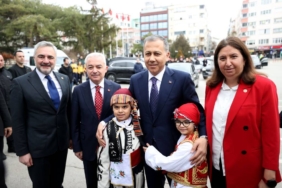 bilecik-haber_icisleri-bakani-ali-yerlikaya-kirklareli-valiligini-ziyaret-etti-54076.jpg