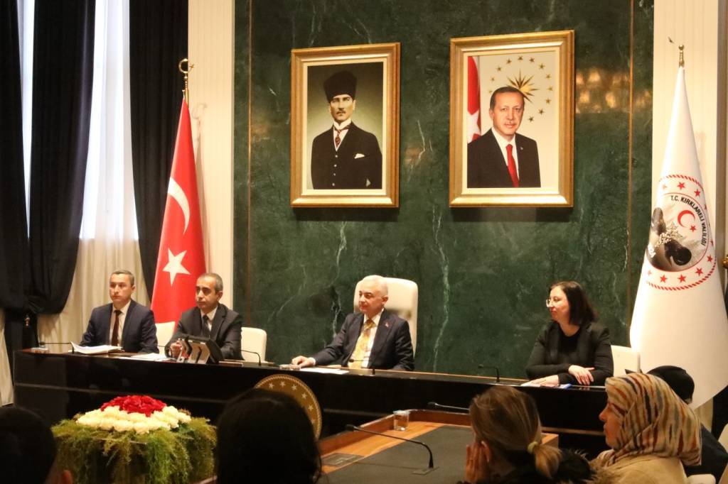 bilecik-haber_kirklareli-nde-halk-toplantisi-yapildi-57600.jpg
