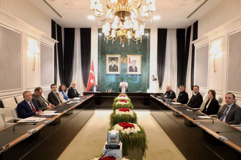bilecik-haber_kirklareli-nde-yangin-guvenligi-toplantisi-yapildi-57934.jpg