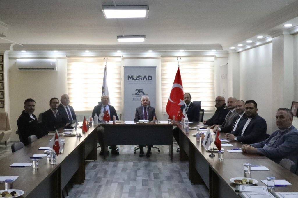 bilecik-haber_kirklareli-valisi-turan-ziyaretlerde-bulundu-58009.jpg