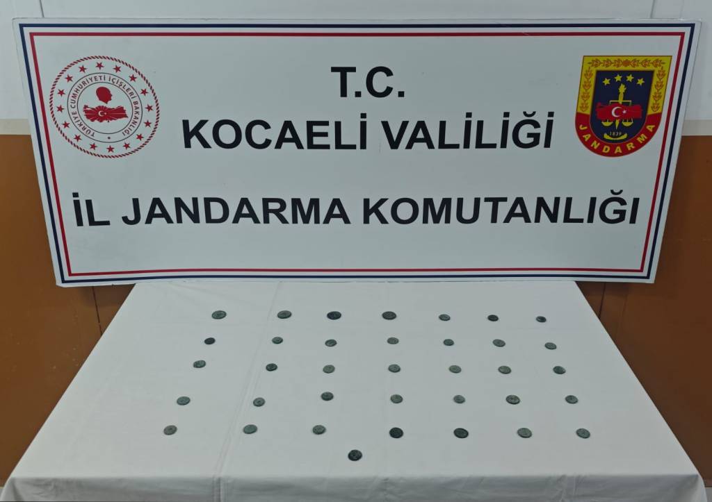 bilecik-haber_kocaeli-de-36-sikke-ele-gecirildi-55477.jpg