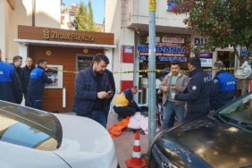 bilecik-haber_kocaeli-de-atm-den-para-cekerken-silahli-saldiriya-ugrayan-kisi-oldu-54284.jpg
