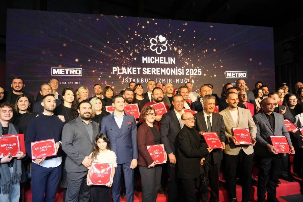 bilecik-haber_metro-turkiye-michelin-rehberi-nin-2025-seckisindeki-132-restorana-plaketlerini-teslim-etti-55054.jpg