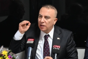 bilecik-haber_mhp-li-yonter-partisinin-uskudar-ve-kadikoy-ilce-baskanliklarini-ziyaret-etti-54676.jpg
