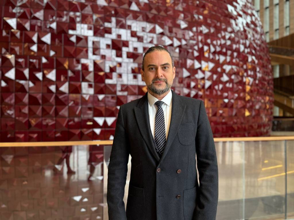bilecik-haber_ogrenciler-operanin-sahne-arkasina-konuk-oluyor-56265.jpg
