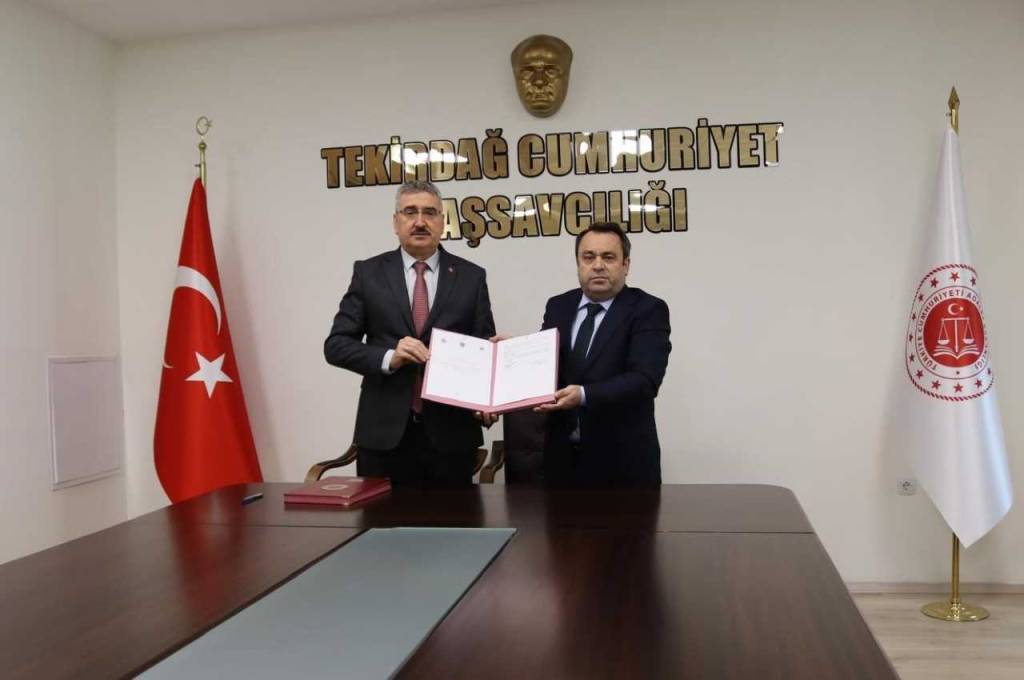 bilecik-haber_tekirdag-cumhuriyet-bassavciligi-ile-nku-arasinda-isbirligi-protokolu-imzalandi-55816.jpg