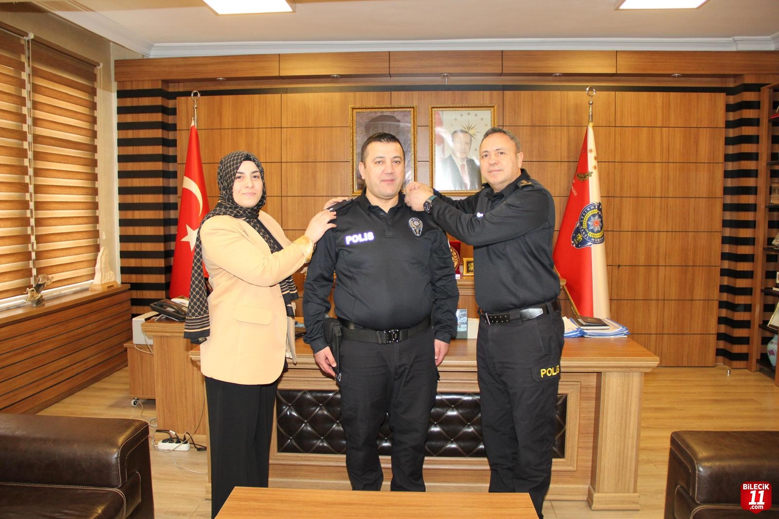 TERFİ RÜTBESİNİ İL MÜDÜRÜ YILMAZ TAKTI