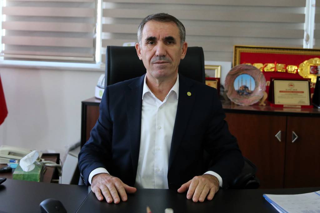 bilecik-haber_ayciceginin-koy-bazli-verim-sigortasi-kapsamina-alinmasi-ciftciyi-kuraklik-riskine-karsi-koruyacak-58565.jpg