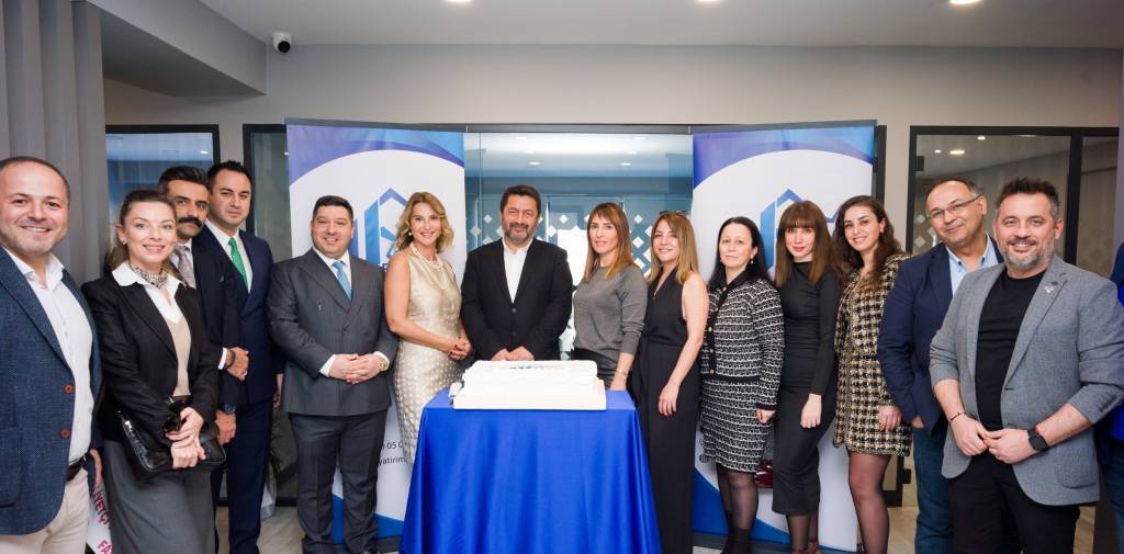 bilecik-haber_bulls-yatirim-bodrum-da-yeni-sube-acti-59863.jpg