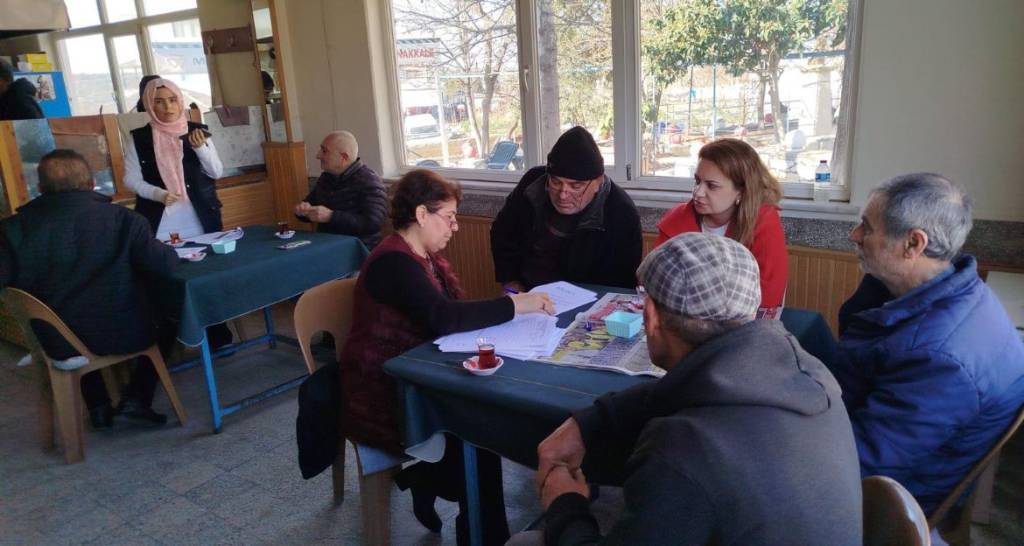 bilecik-haber_canakkale-de-tarimsal-zararlilarla-mucadele-yontemleri-anlatildi-59110.jpg