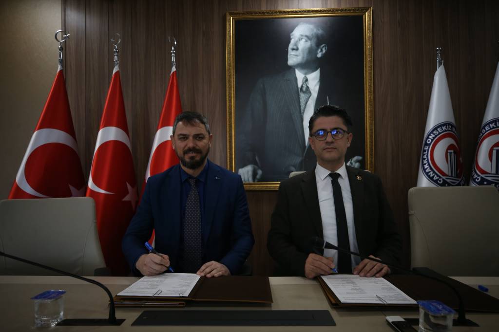 bilecik-haber_comu-de-iskur-genclik-programi-protokolu-imzalandi-59871.jpg