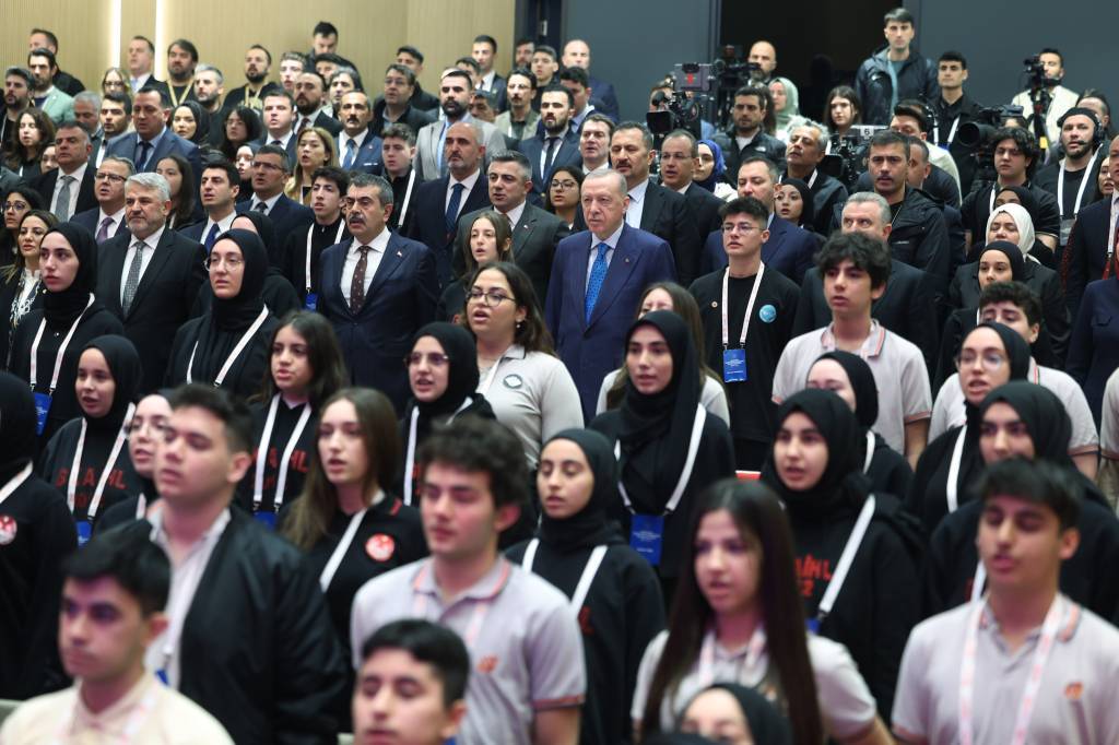 bilecik-haber_cumhurbaskani-erdogan-esenyurt-recep-tayyip-erdogan-egitim-kulliyesi-nin-acilis-toreninde-konustu-2-58496.jpg
